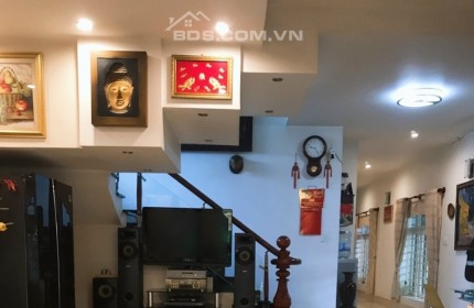 B.án nhà HXH Đồng Đen Phường 10 Tân Bình, 5m x 16m, Giá rẻ.